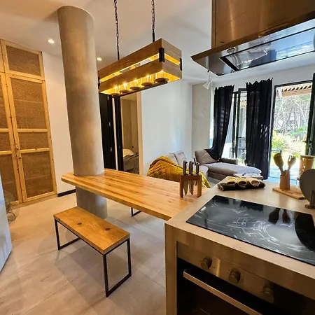 Appart hôtel La Pineta Golem (Tirana)
