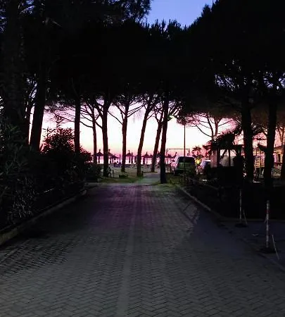 La Pineta 3*
