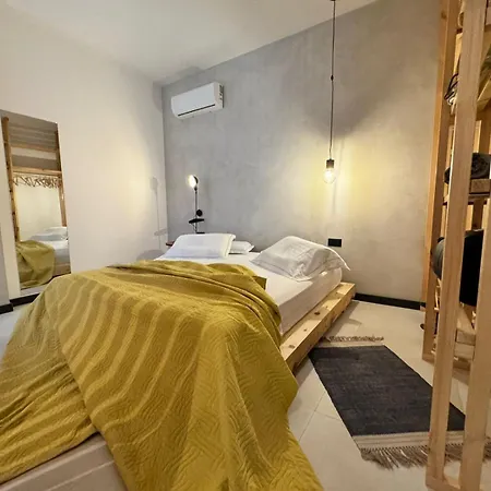Aparthotel La Pineta Golem (Tirana)