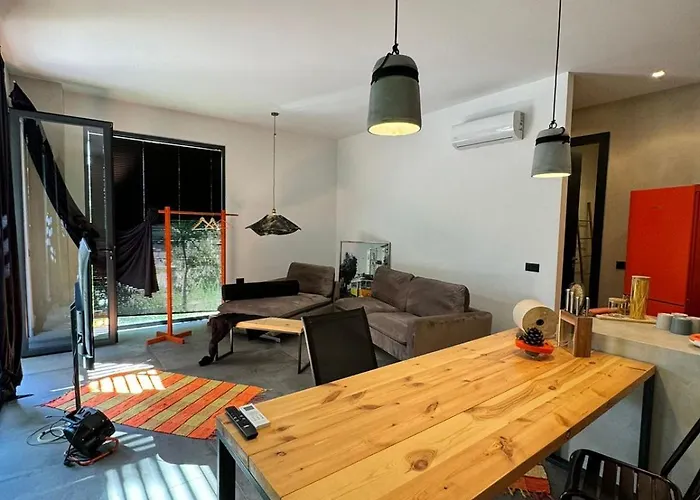 Apart-hotel La Pineta Golem (Tirana)